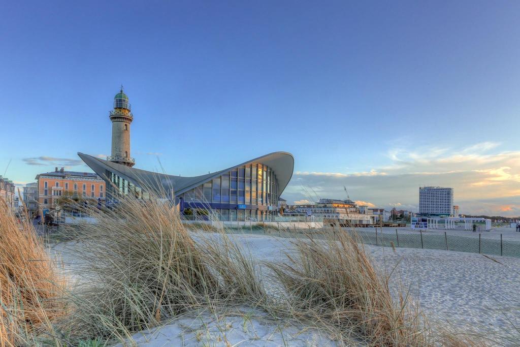 Urlaub Im Wintergarten Rostock-Lichtenhagen-Dorf Apartment Bagian luar foto